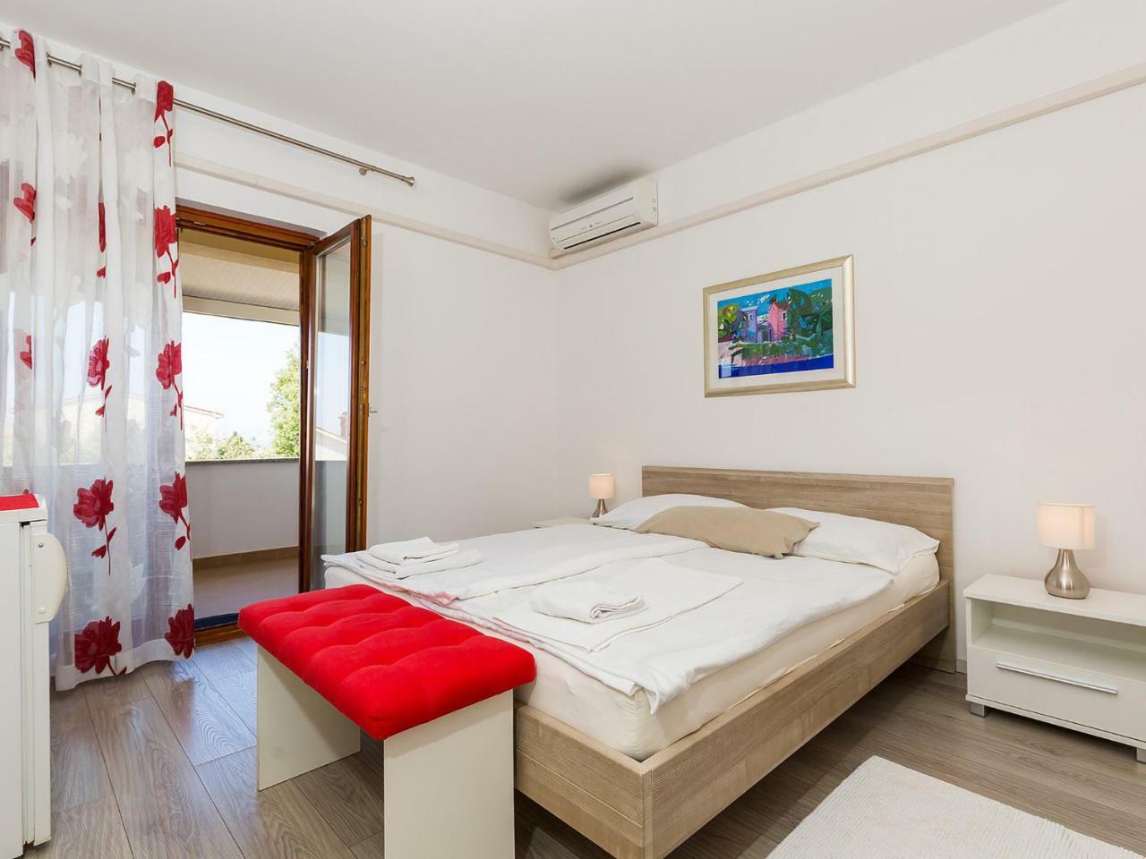 Ulika Rooms & Apartments 포레치 외부 사진