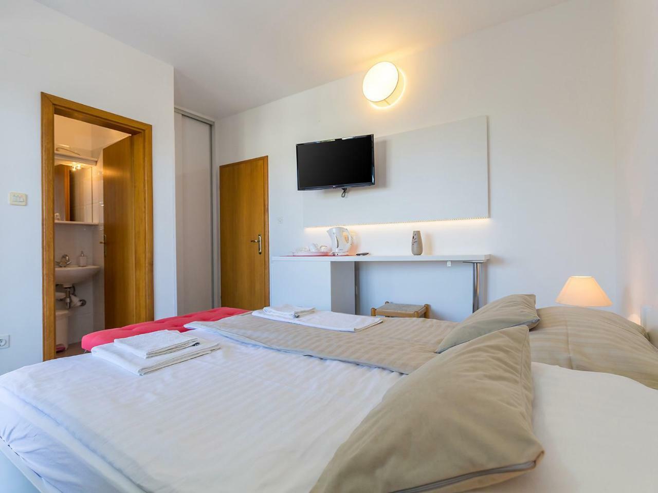 Ulika Rooms & Apartments 포레치 외부 사진